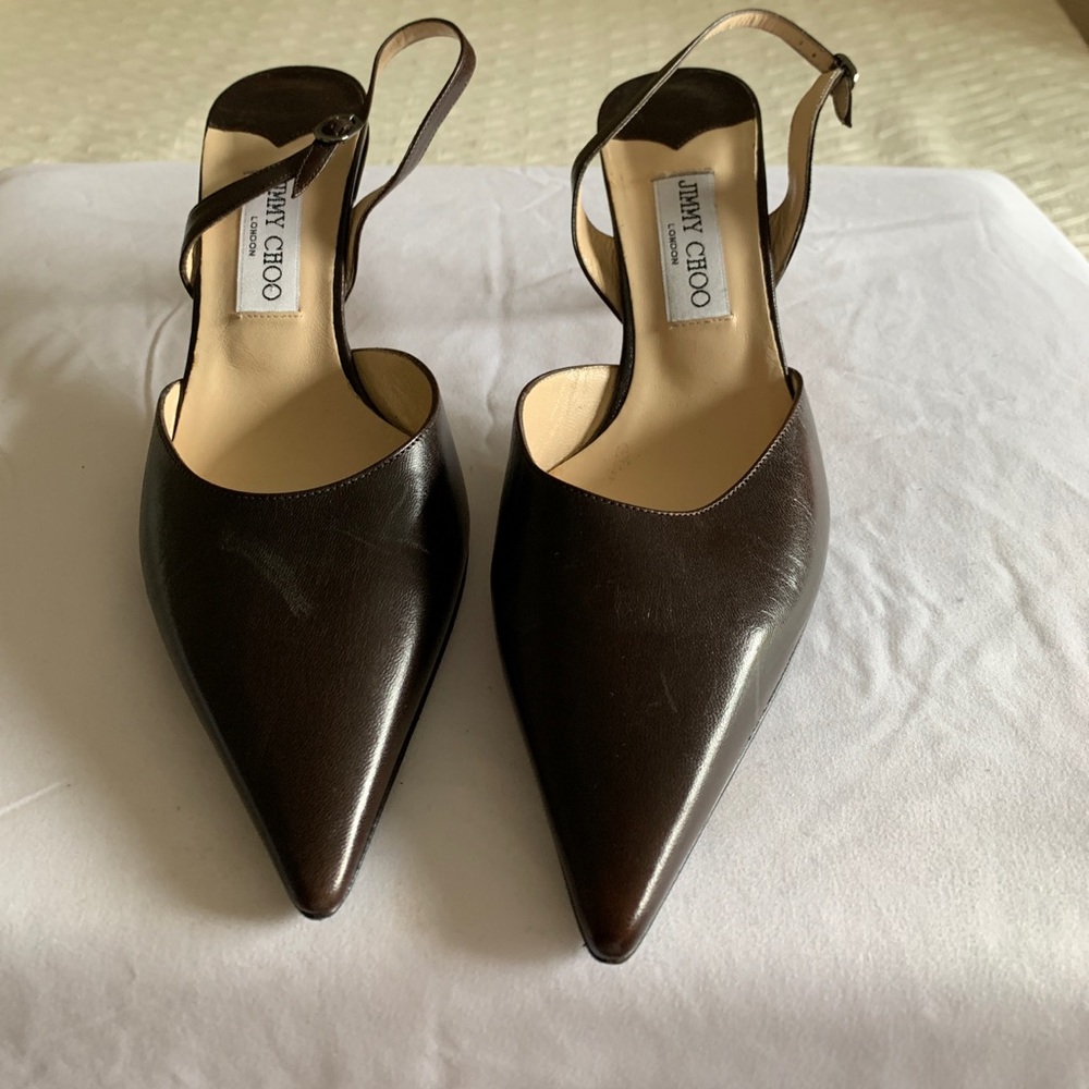 Open ankle pumps